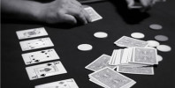 Kako da igrate poker sigurno i izbegnete zavisnost od kockanja